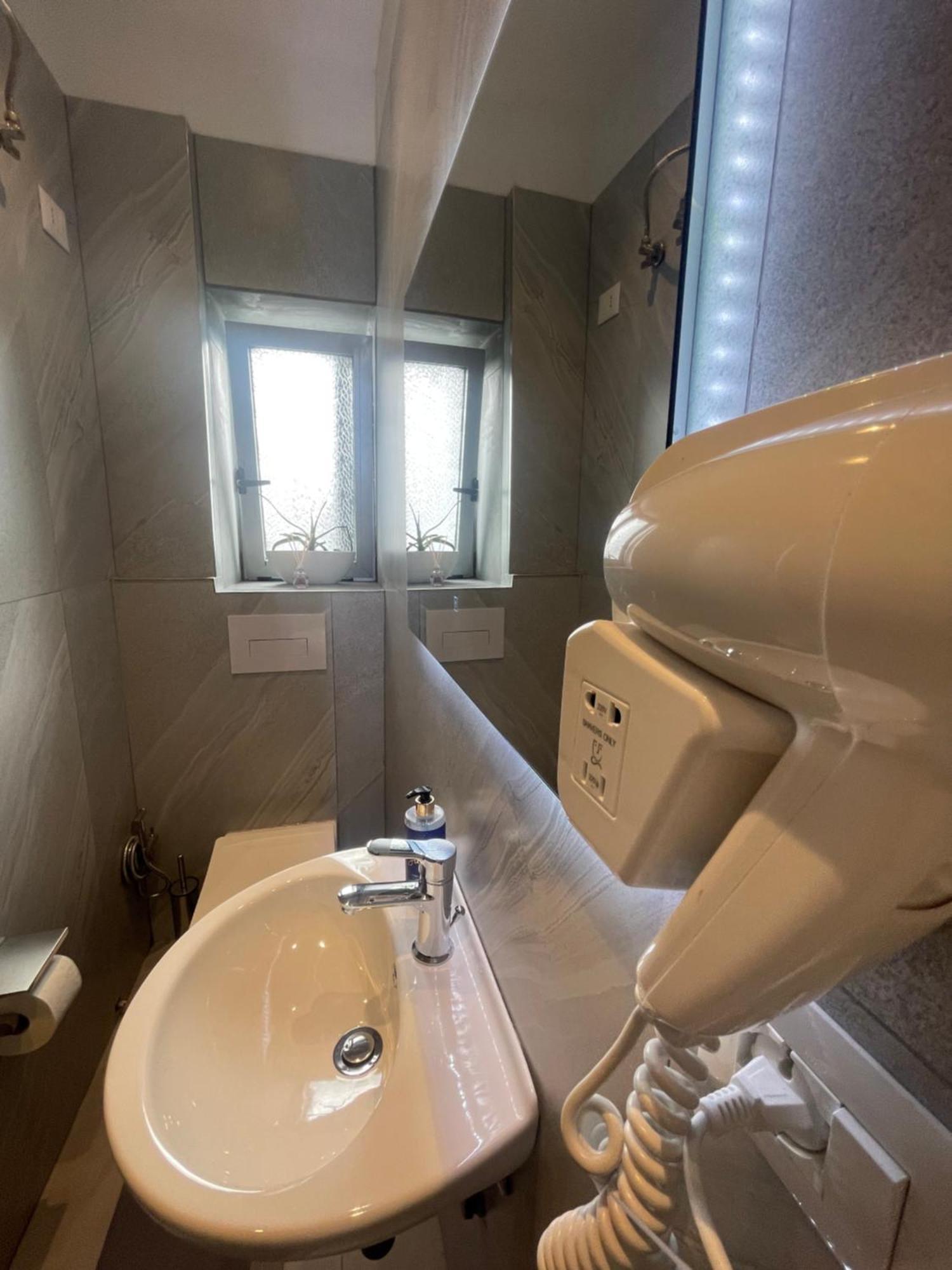 Pog Apartments Тирана Экстерьер фото
